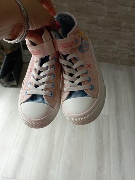 Tenisky, 30