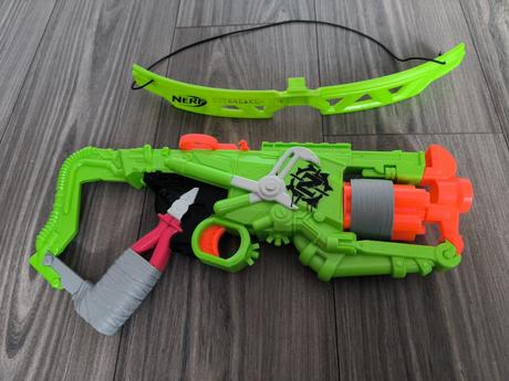 Nerf zombie strike outbreaker, 