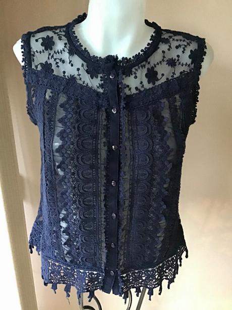 Krasna krajkova bluzka /1., 40