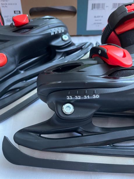 Detské nastaviteľné korčule 30-33, 30