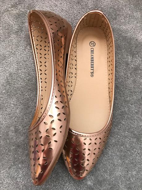 Medene balerinky, 37