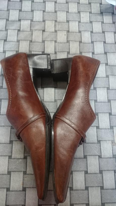 Dámske kožené topánky na opätku, 40