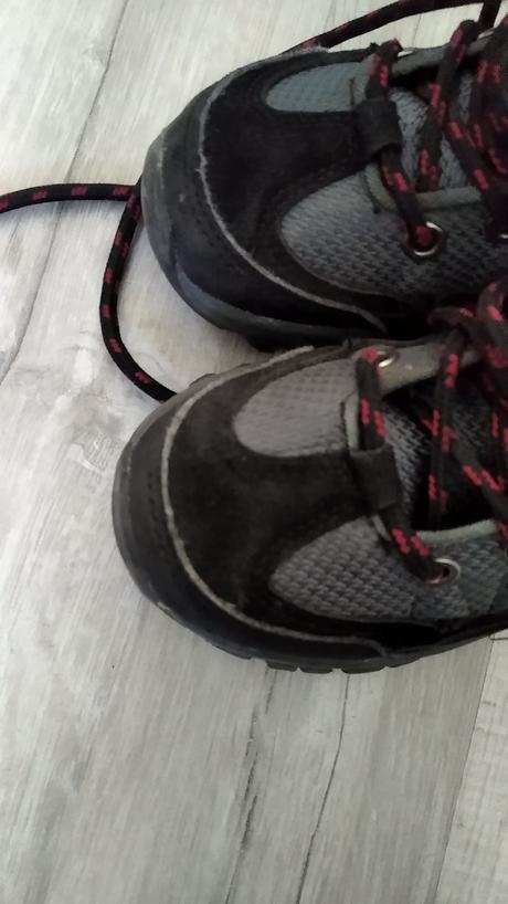 Športové topánky, 25