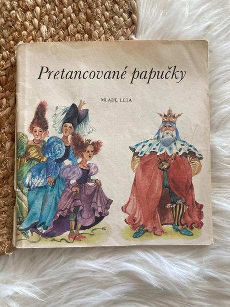 Pretancované papučky edícia dukátiky (1988), 
