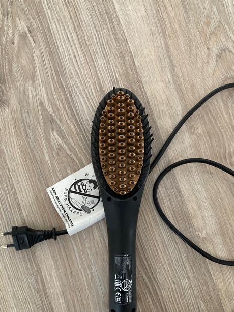 Elektrická kefa na vyrovnávanie vlasov, 