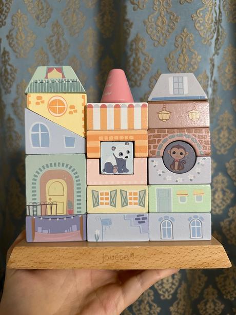 Drevený stohovací domček joueco, 