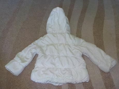 Bundy + pončo veľ. 86-cena spolu za 4 ks, 86