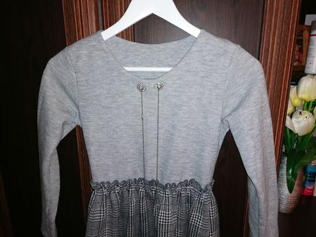 Krásne šatičky, 146