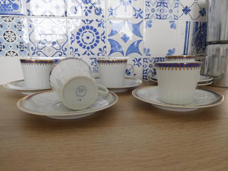 Porcelánové šálky made in čechoslovákia, 