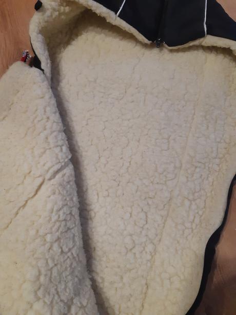 Fusak z ovčej vlny, 