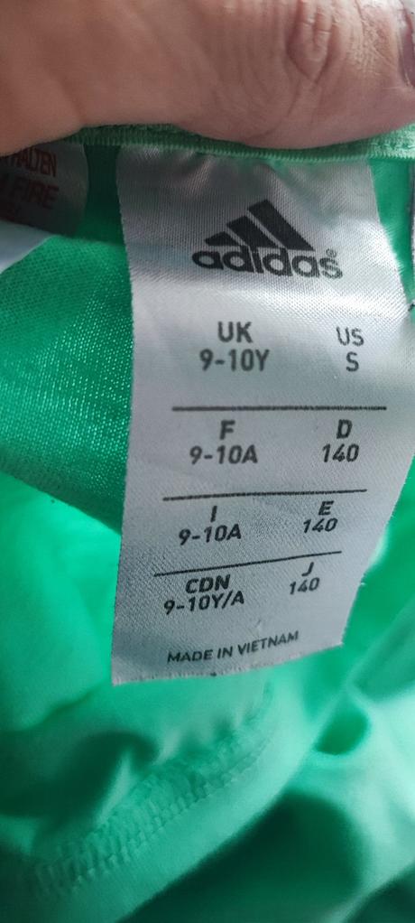 Tričko, adidas,140