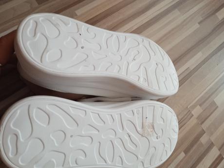 Predám dievčenské / dámske topánky converse, converse,40