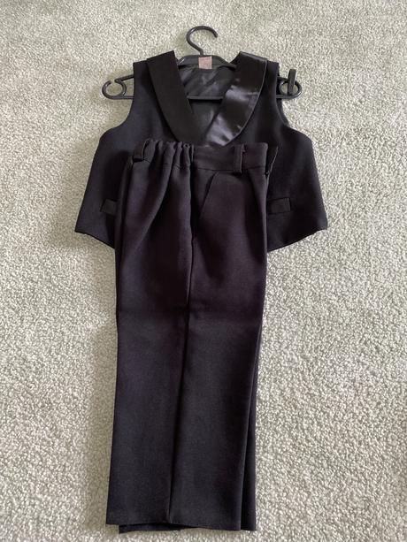 Chlapčenský oblek, 80