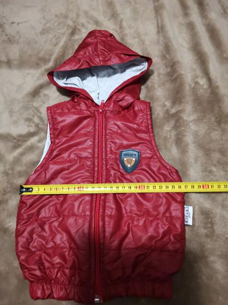 Vínová vestička, 74