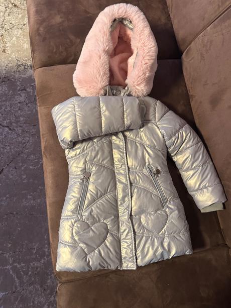 Zimna bunda, 116