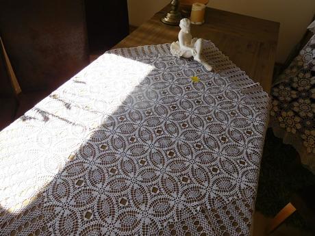 Obrus háčkovaný biely veľký, 