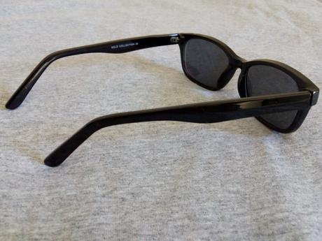 1 x vzaté slnečné dioptrické okuliare,