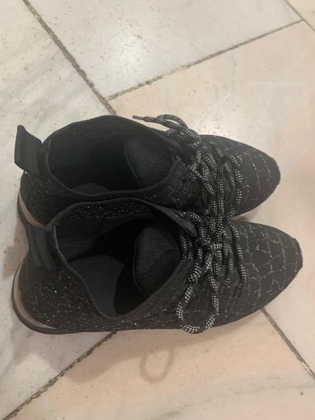 Čierne botasky so vzorom, 38