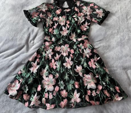 Kensie kvetinové mini šaty, s