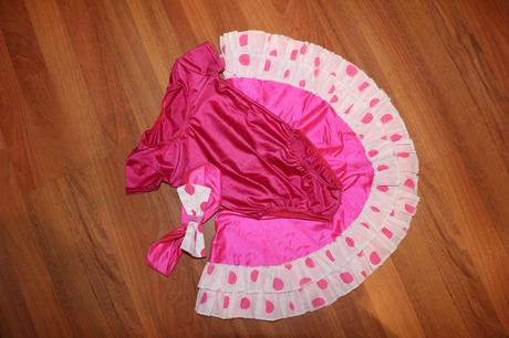 Kompletík na tancovanie, 98