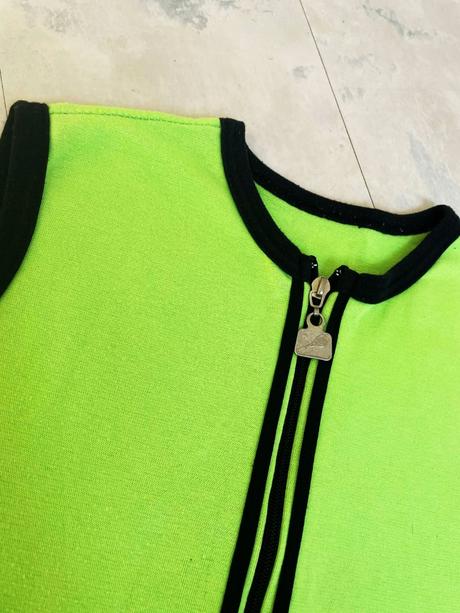 Športový komplet na cvičenie, 36