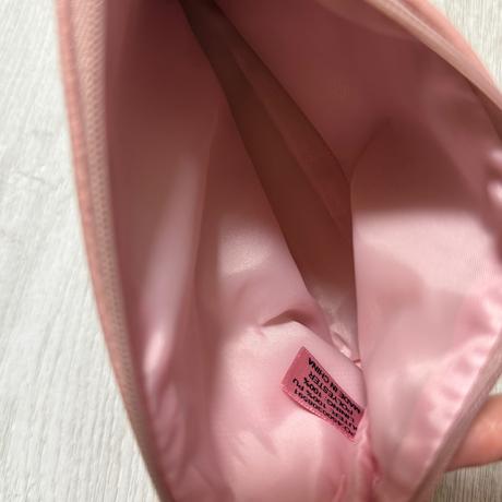 Kozmetická taštička trussardi,