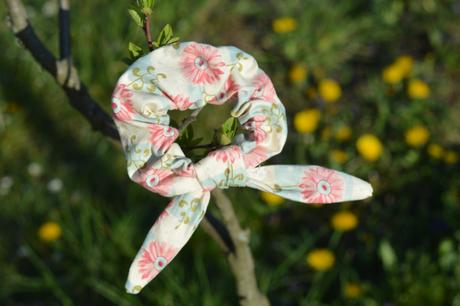 Scrunchie gumička gerbera, 