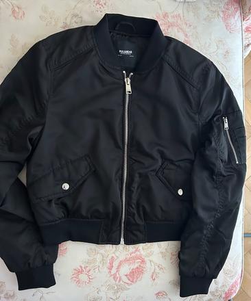 Dámska bombera pull&bear, č.s, pull&bear,s