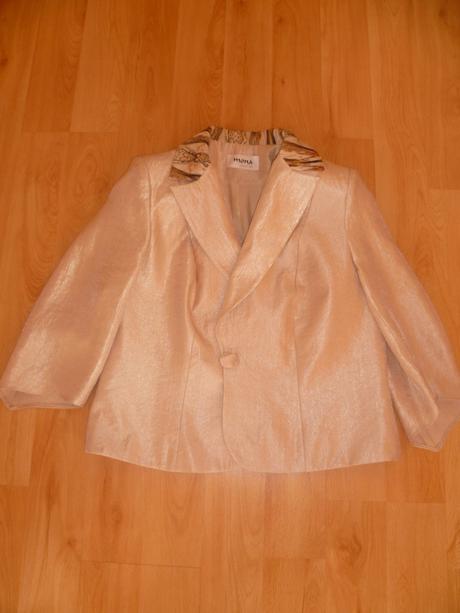 Šaty pre svadobnú maminu, 46