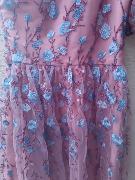 Spoločenské šaty, 38