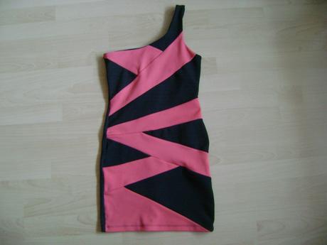 Krasne bandage saty, s