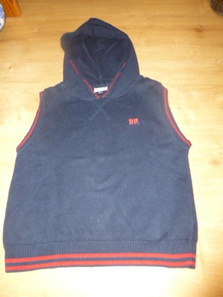 Vestička s kapucňou, debenhams,104