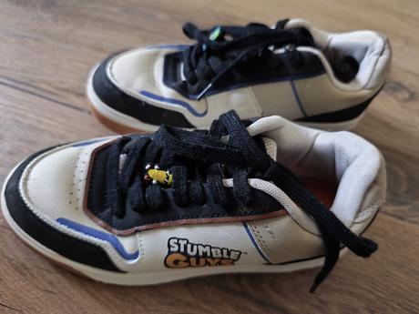 Tenisku stumble guys, zara,36