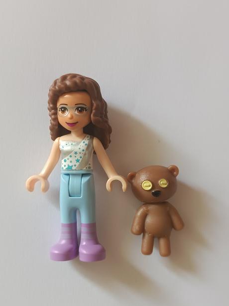 Lego postavička, lego doplnky, farebné vlasy, 