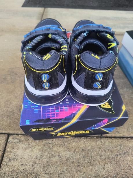 Tenisky batwheels 28, 28