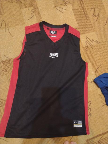 Basketbalové tricko, 158