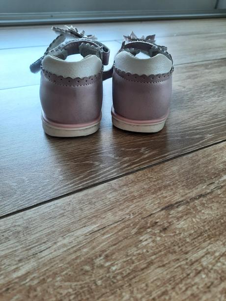 Predam sandalky wojtylko, wojtylko,26