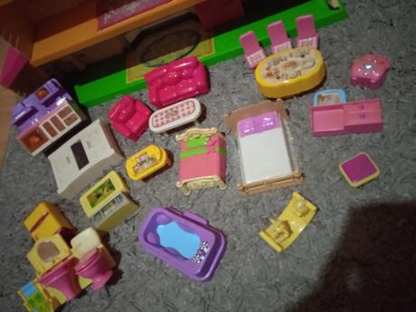 Domček +prislušenstvo, 