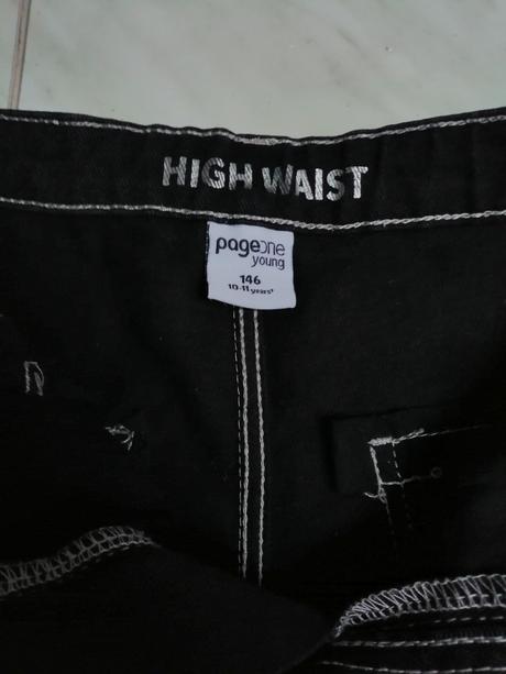 Rifle čierne pre dievčatka kapsace vel. 146, 146