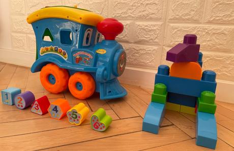 Lokomotíva vkladačka pre najmenšíchaskladačka 7eur,