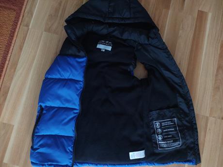 Ponúkam chlapčensku vestu na prechodné obdobie, f&f