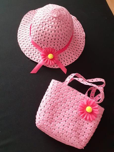 Klobuk a taška pre dievčatko, 