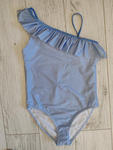 Predám jednodielne plavky, 152