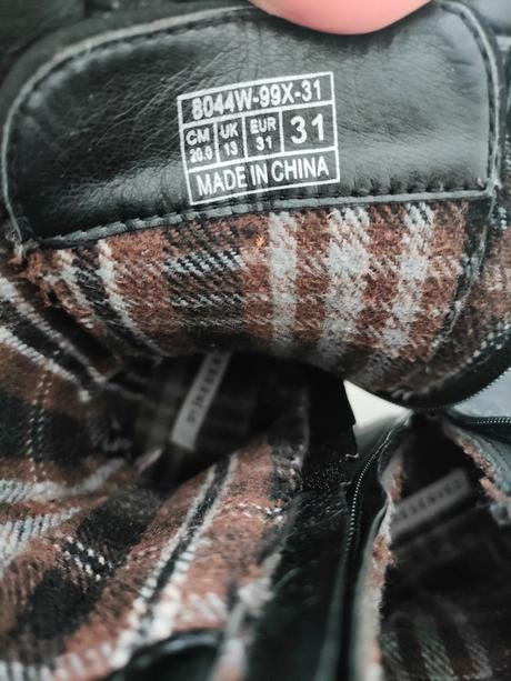 Čižmy 31, reserved,31