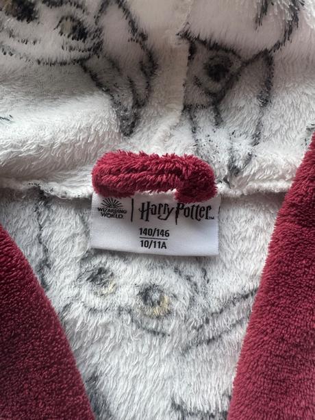 Župan harry potter hedviga, 140