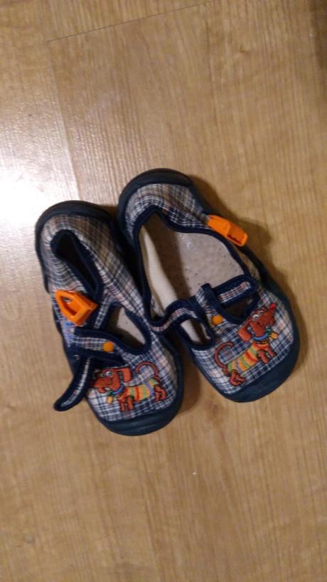 Papuče c. 21, kornecki,21