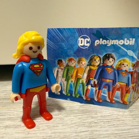 Kinder figúrka playmobil,