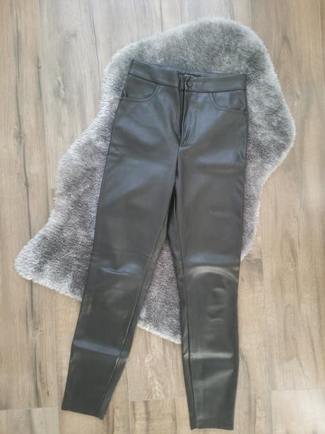 Krasne kozenkove nohavice reserved nove, reserved,34