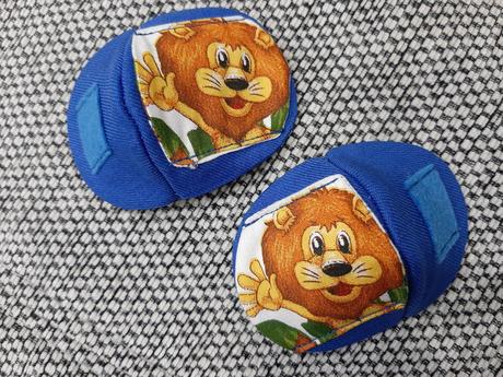 Okluzor na prekrytie očí.,