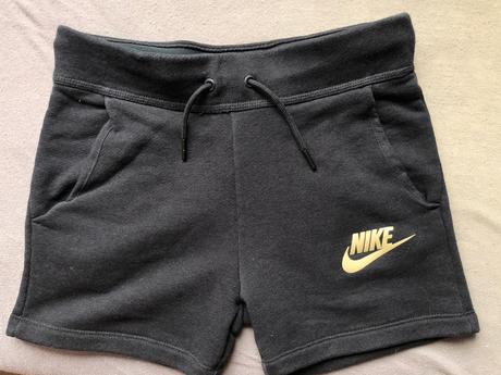 Nike kraťasy, nike,xs